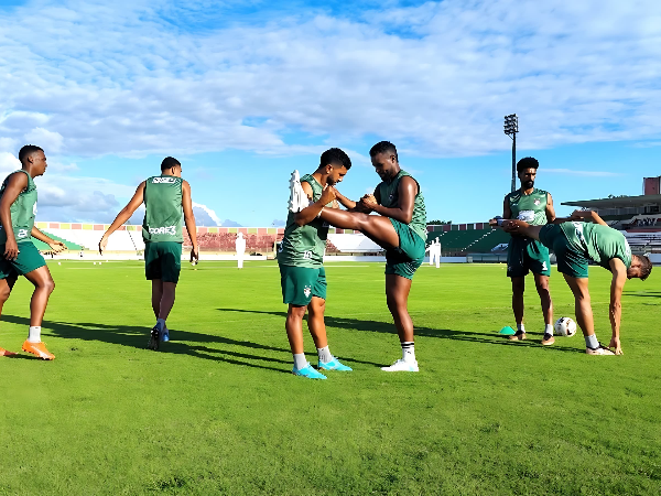 Fluminense de Feira intensifica preparação para jogo treino no Joia da Princesa
