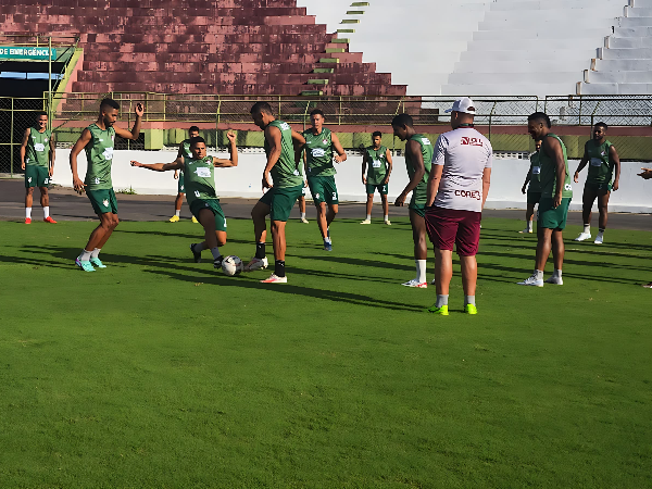 Fluminense de Feira enfrenta seleção de Crisópolis em último jogo treino antes da Série B do Baiano